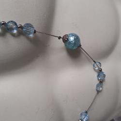 Collier : grand sautoir aux perles bleues  - Photo 1