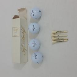 Lot 2 clubs de golf n°6 et n°9 + balles de golf sport chic - Davidoff  - Photo 0