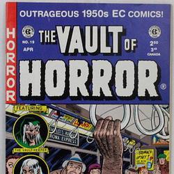 Bédé vintage The Vault of Horror "3 comics en anglais . - Photo 1