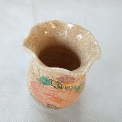 Petite vase bords ondulés en céramique  - Photo 1