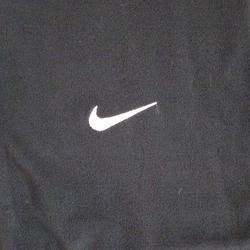 Echarpe en polaire noire - Nike  - Photo 1