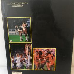 Livre " L'année du football 1985 "  - Photo 1