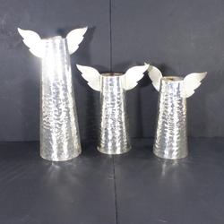 Trio de bougeoirs en aluminium 'Ailes d'ange' - Rader  - Photo 1