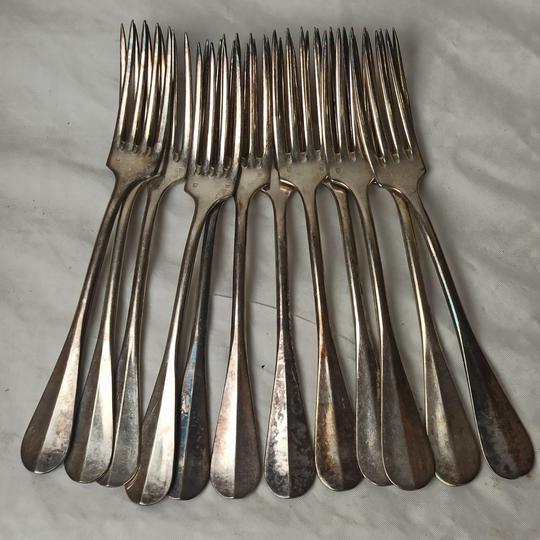 12 fourchettes argentées anciennes en tbe - Photo 11