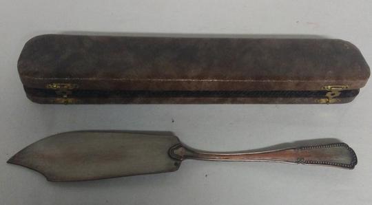 Pelle ou couteau ancien argenté  - Photo 4