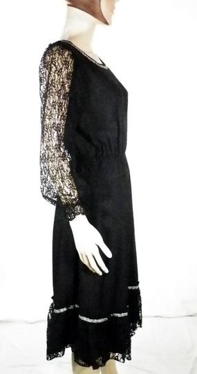 Robe Vintage Noire Taille Estimée S/M. - Photo 3