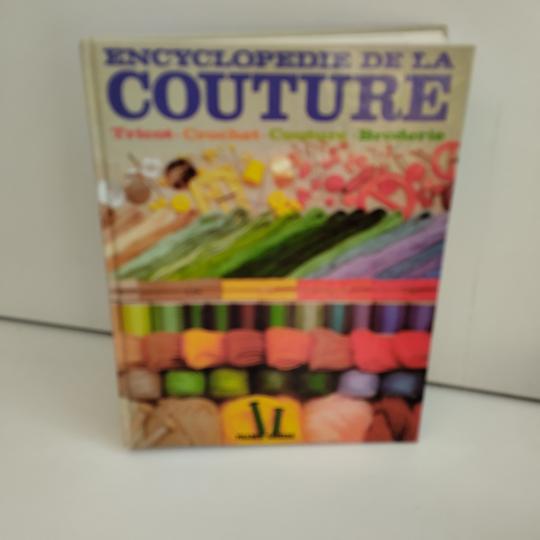 L'Encyclopédie de la Couture - Photo 0
