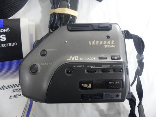 CAMERA VIDEO MOVIE JVC GR AX20S-Sacoche de rangement et accessoires-Vendu en l'état - Photo 3