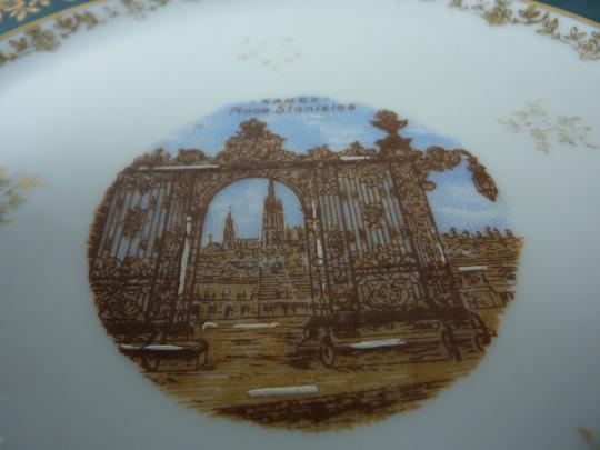 1 Assiette-porcelaine de Limoges à bordure dorée - Photo 5