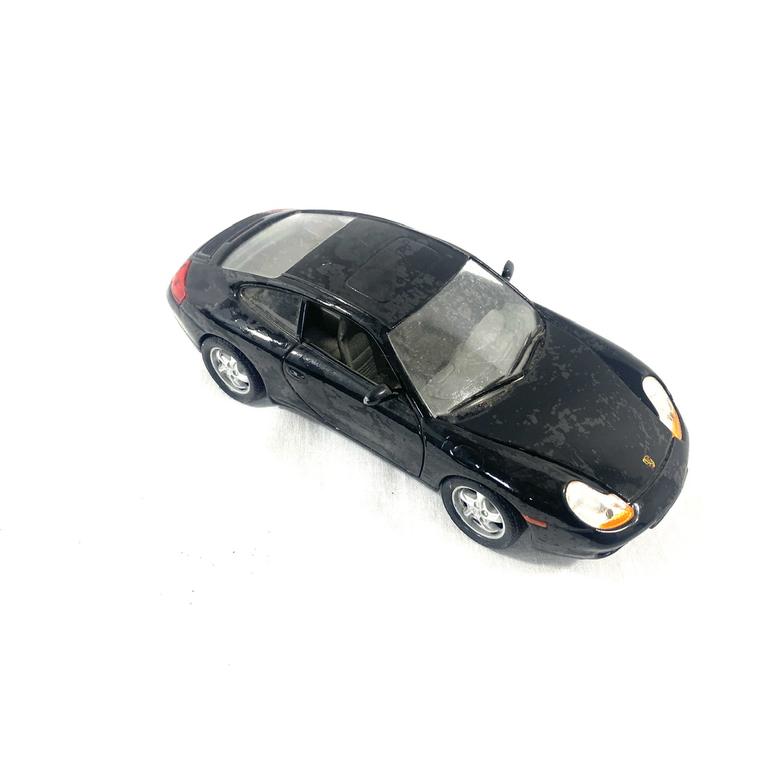 Voiture miniature Porsche 911 Carrera - Welly