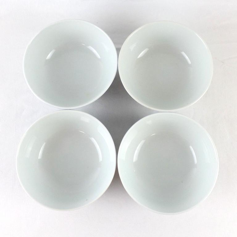 Ensemble de 4 bols et 4 cuillères en porcelaine de Chine  - Photo 7