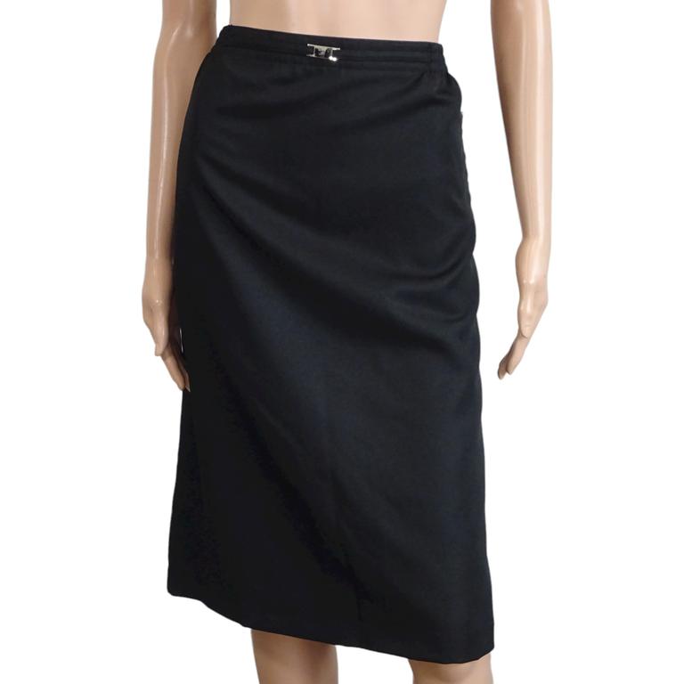 Jupe noire doublée avec deux poches zippées et taille élastique jamais portée avec étiquette - Cosy Mode - Taille 36 - Photo 0
