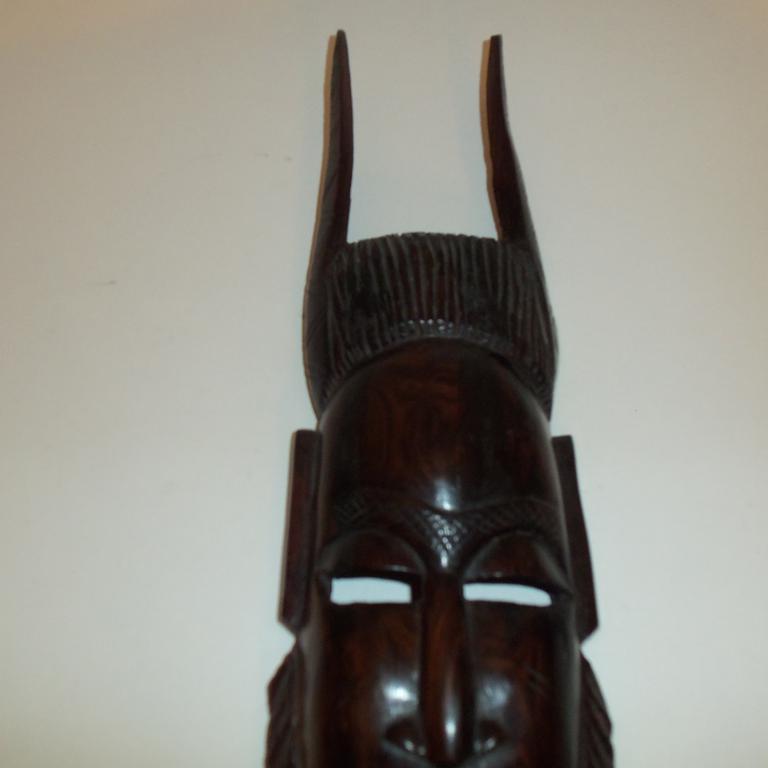 Grand masque africain en bois - Photo 5