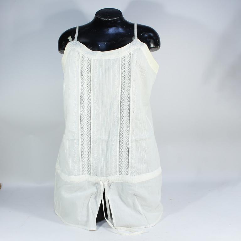 Cache corset en fil - Photo 0